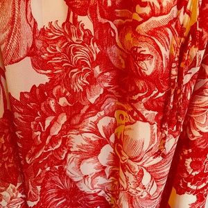 LOVE THIS DRESS!  Never worn -  Gorgeous pattern!